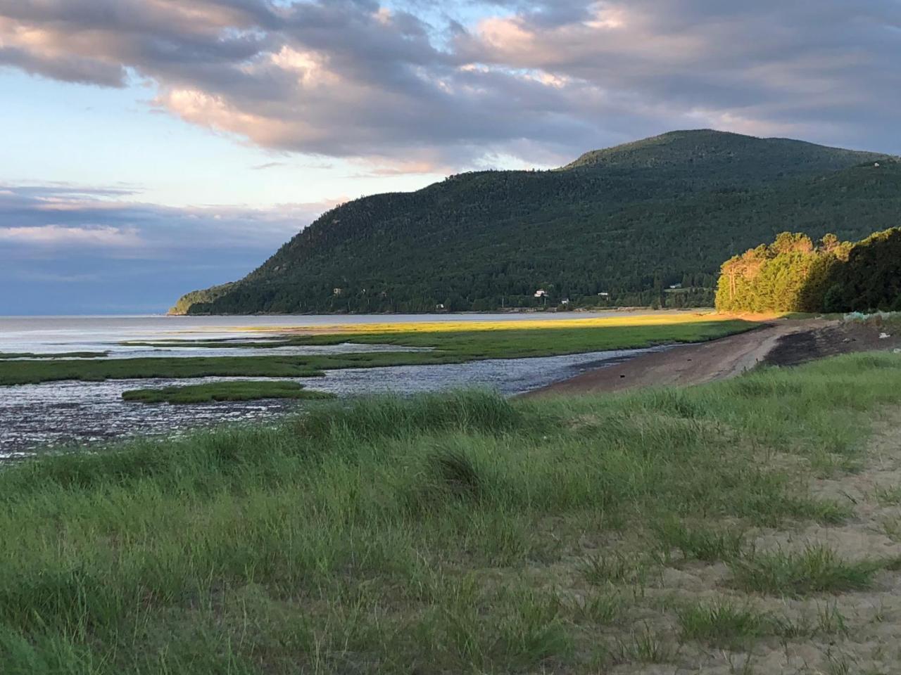 Domaine Belle Plage Hotel Baie-Saint-Paul Luaran gambar